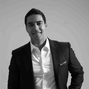 Olinto Oliveira  | General Manager